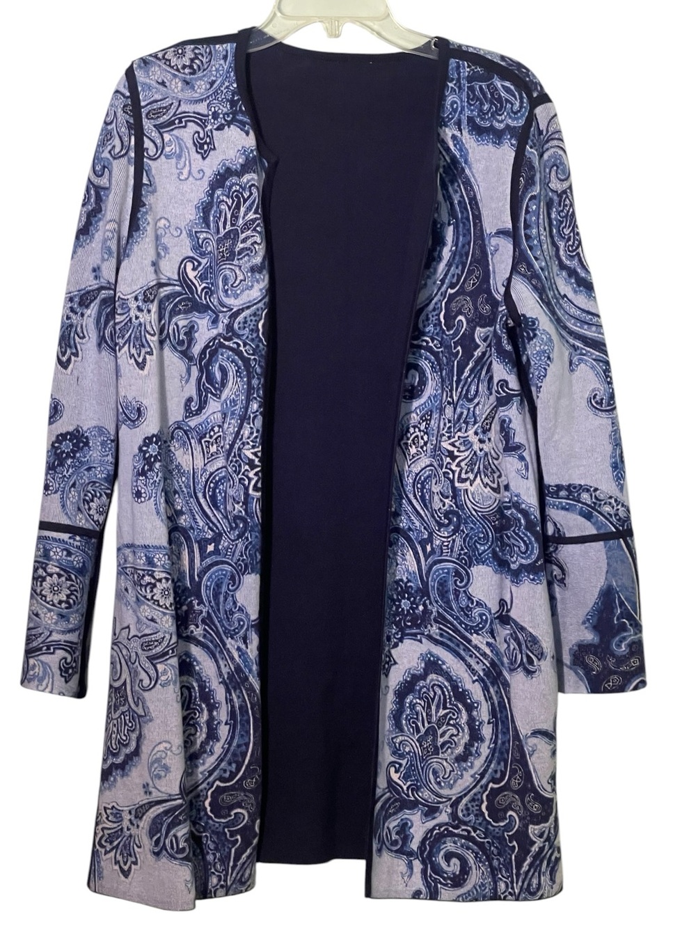 NWT-Chico's Navy Open Front reversible Cardigan. Size 2 - Picture 4 of 9
